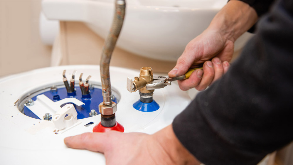 Water Heater Installation in Naranja